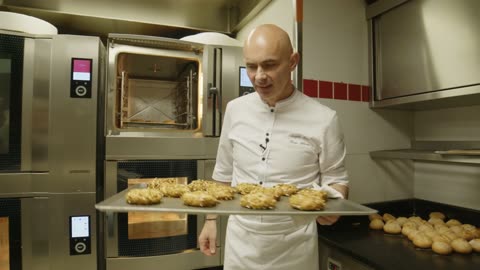 ***The Paris-Brest by Pastry Master Angelo Musa at the Plaza Athénée***