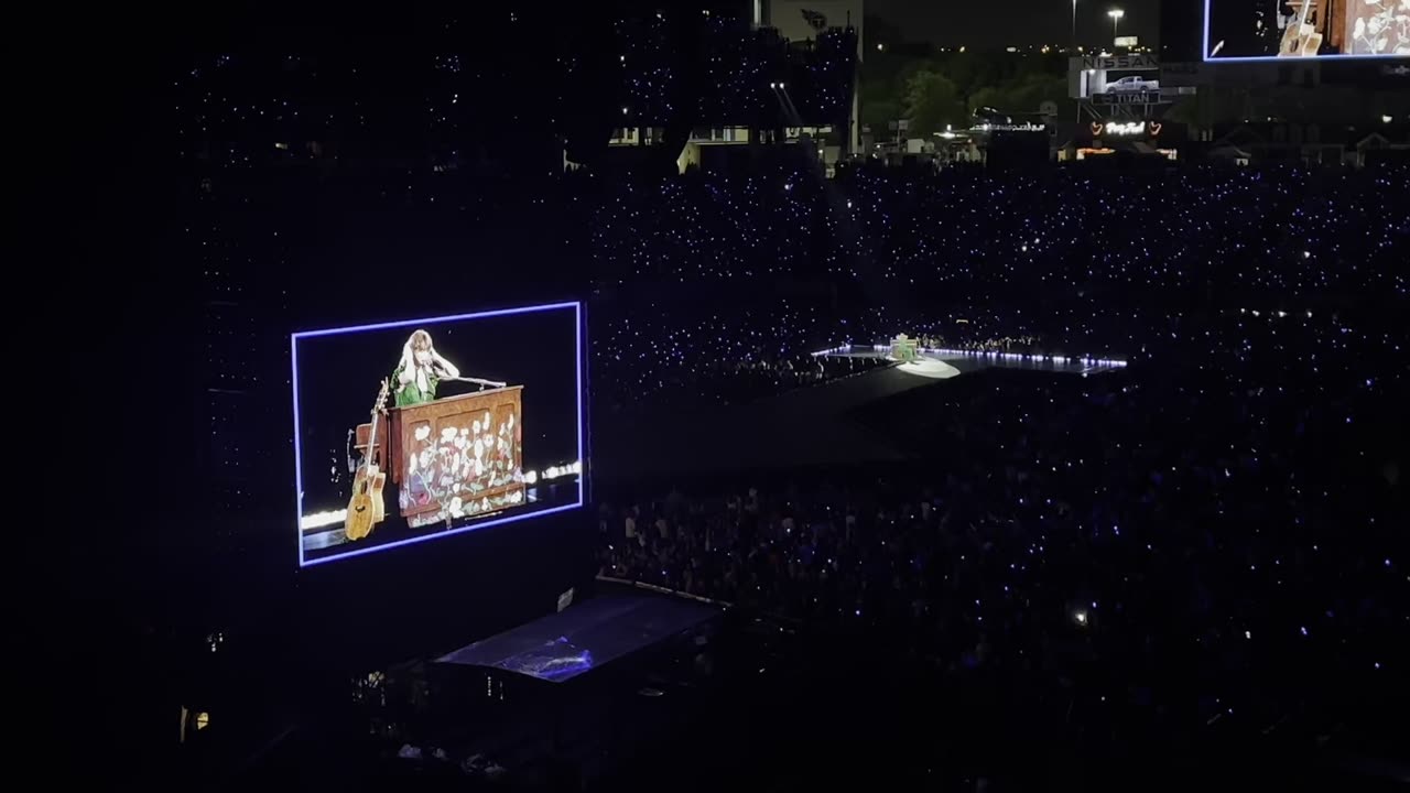 Fifteen - Taylor Swift (The Eras Tour - May 6, 2023 / Nashville, TN, Night 2)