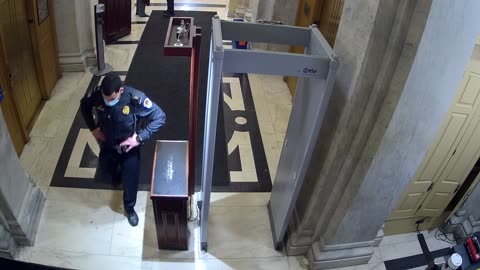 0163USCH01HouseCarriageDoor_2021-01-06_13h12min48s497ms.mp4