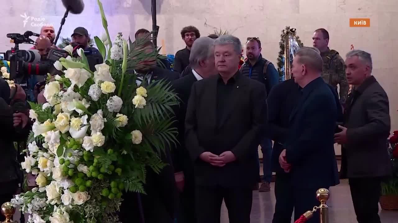 In-Kyiv-they-said-goodbye-to-the-first-president-of-independent-Ukraine