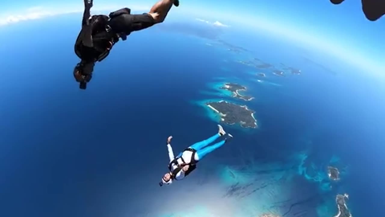 SKY DIVING