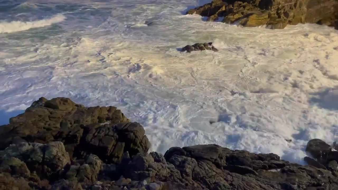 sea waves