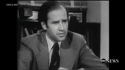 ▶ EXTRAIT-RQ (26 fév 23) : JOE BIDEN (1972) - Sans problèmes de bégaiement !
