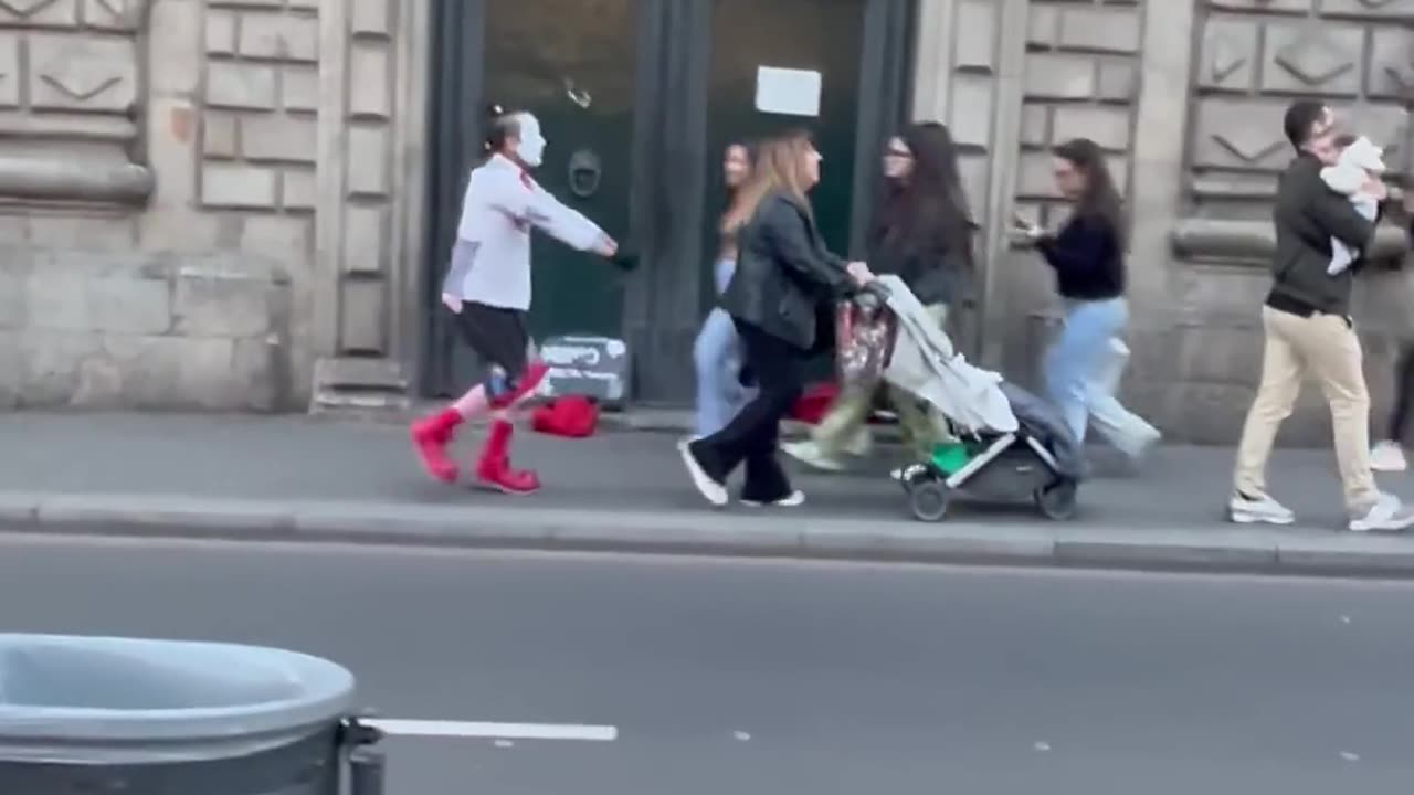 FUNNY MARCH