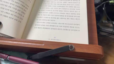 마음의 상처로 죽을수도있을까,니키스탬프,심장마비,부서진심장,스트레스,회복력, 바버라이야기,수술,구급차,모니터,좌절,당혹스러움,두통,맥박,혈압, 우울증, 조울증, 정신질환, 기진맥진