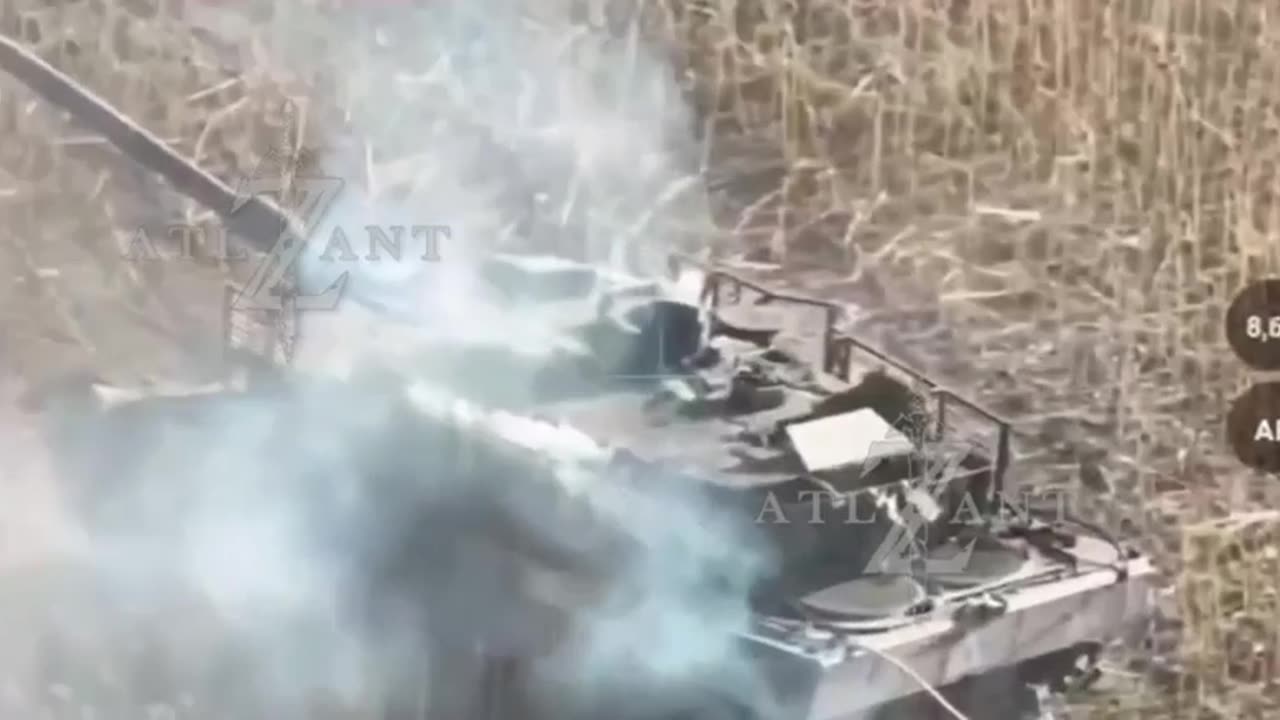 Ukrainian Leopard 2A6 cooks off after getting hit by a Russian FPV drone