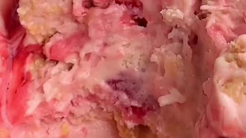 Strawberry Shortcake Ice Cream - RECIPE IN THE DESCRIPTION