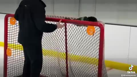 Magnetic Hockey Target Game