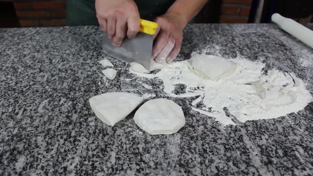 aula - 64 Bolinho frito de Pizza recheado com Requeijão