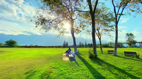 I like to feel the beauty of life in the small moments