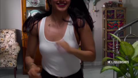 Hot 🔥 girl