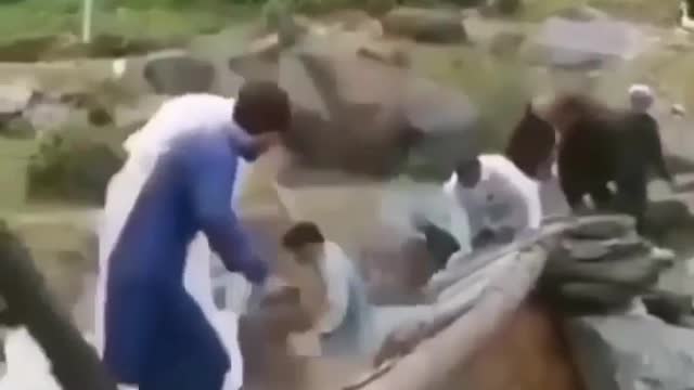 بصحتكم السقوط