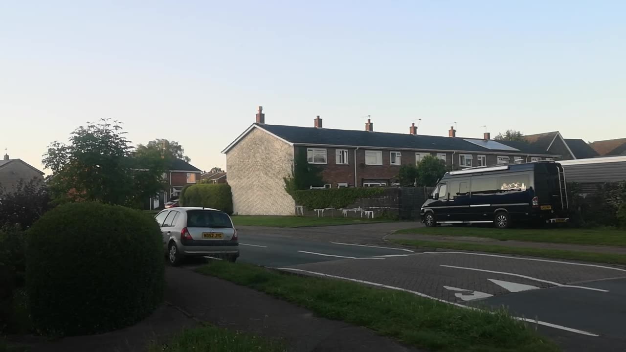 The Great Escape / 1000,315,666 Views / Google Johnny Botwright 6