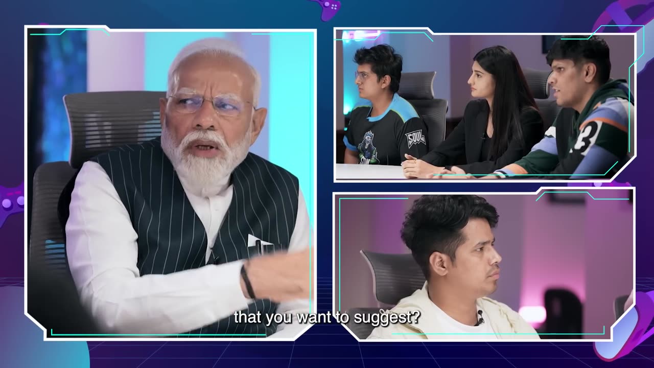 INDIAN PRIME MINISTER WITH INDIAN GAMERS