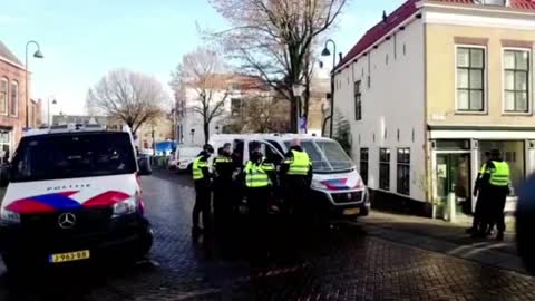 DANIEL GERRITSEN GEARRESTEERD BIJ DE KERSTMARKT VLAARDINGEN