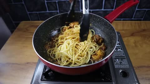 Spicy Butter Garlic Shrimp Pasta Recipe | Prawn Pasta