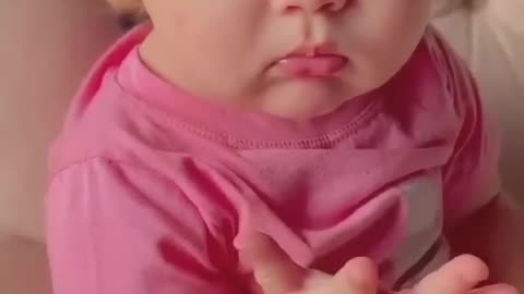 Funny Babies Laughing videos