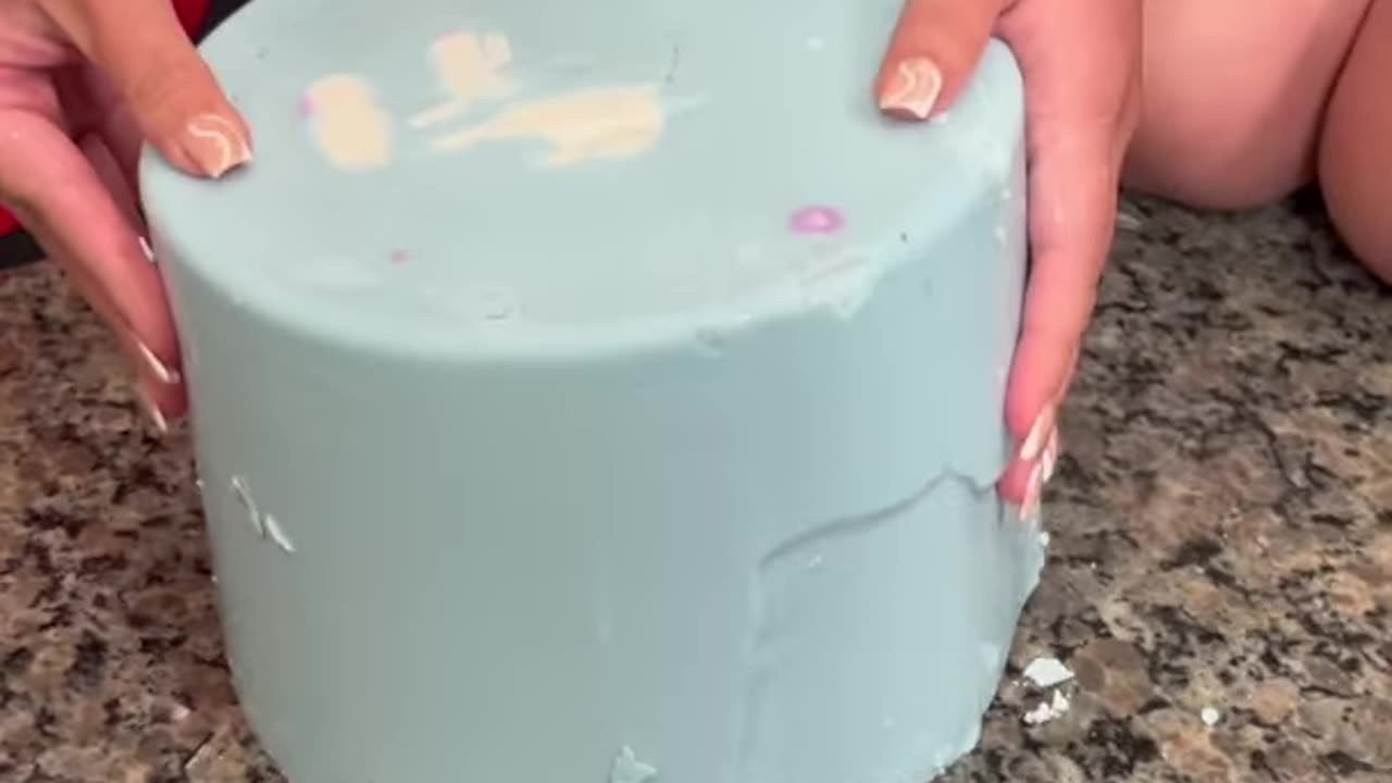 She ruined her boyfriends gift!