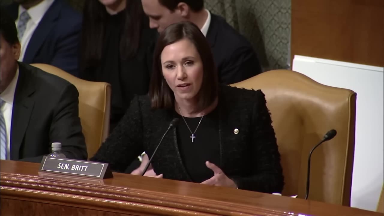 Freshman Senator from Alabama questioning Merritt Garland about arrests