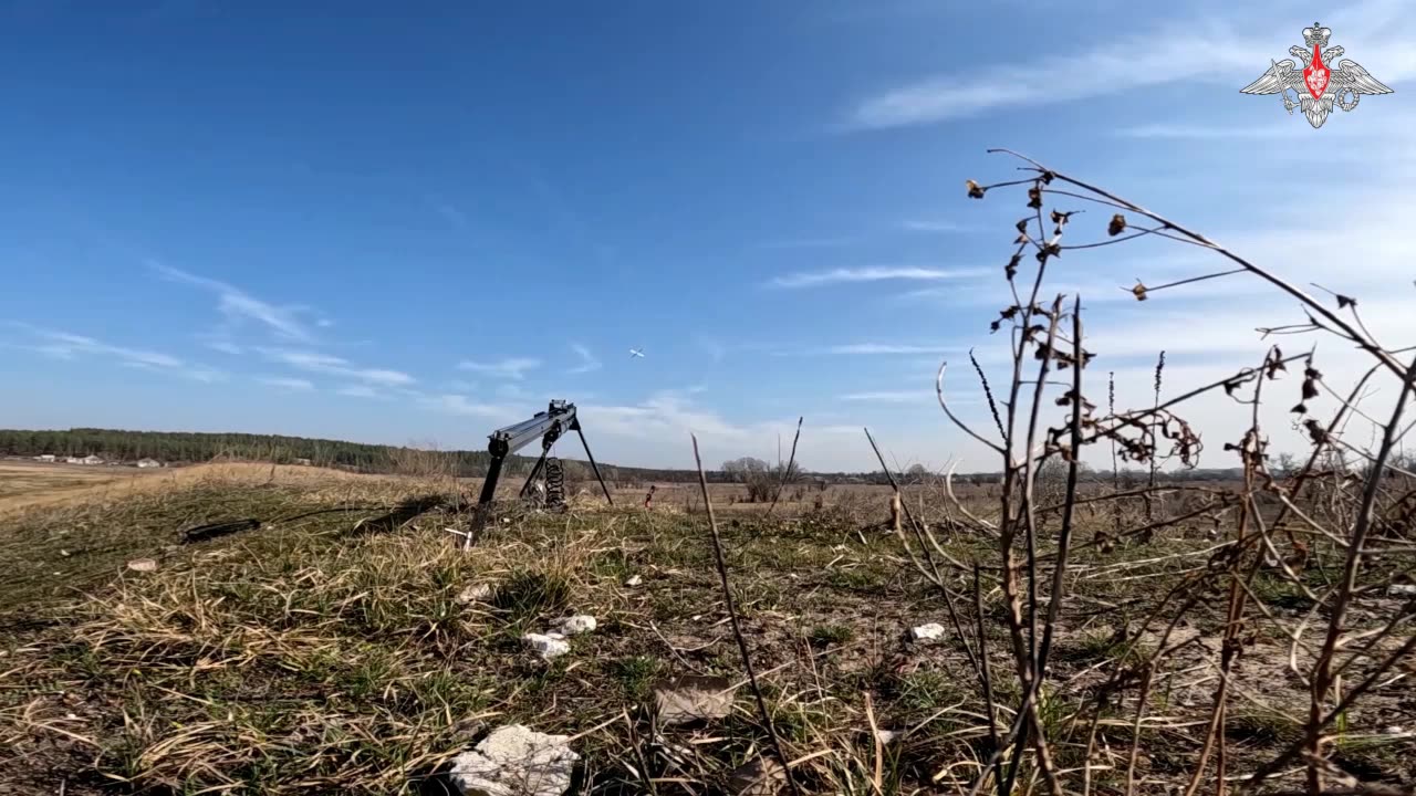 Airborne Special Units Wipe Out U.S.-Made M777 Howitzer In Special Military Operation
