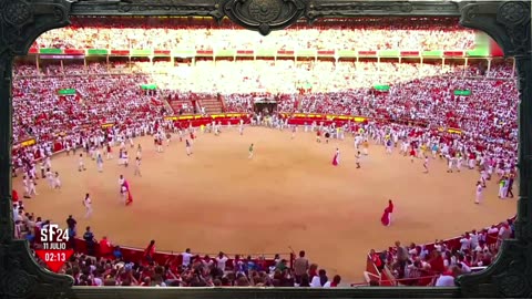 the fifth running of the bulls of San Fermín 2024