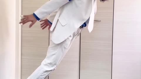 The secret of Zerogravity 🕴🏿 #mj #michaeljackton #moonwalk