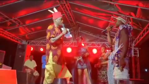 Ịtụ ilu slam freestyle Oba Ji Festival - (Indeed you made history Ozii Baba Anieto)