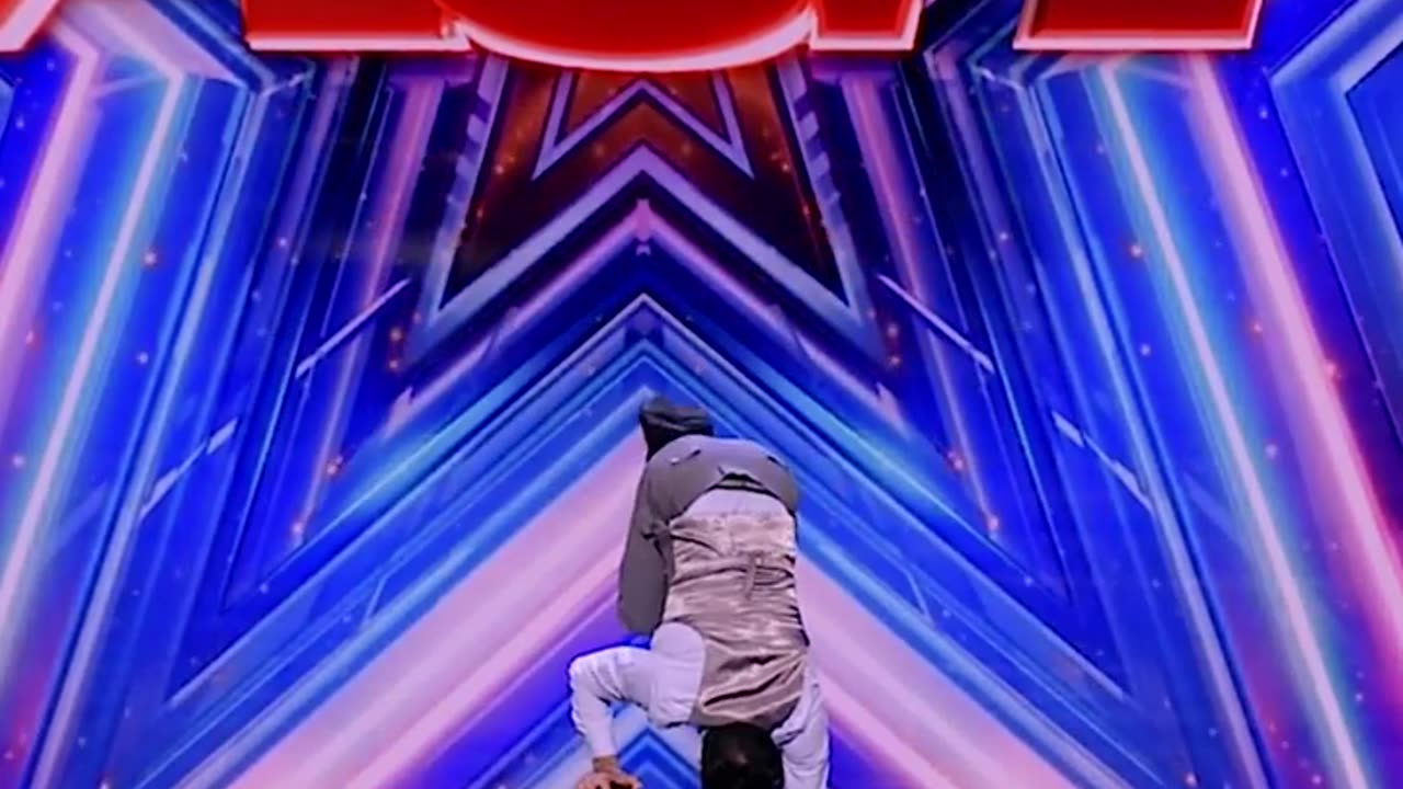 "WOW Moments on AGT: Don't Try This at Home! 😲 #AGTon7"