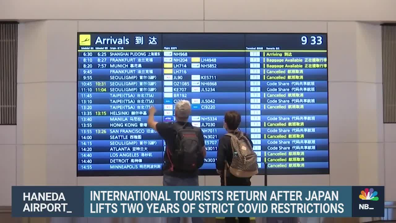 Tourists From Abroad Flock To Japan After Covid Restrictions Lifted