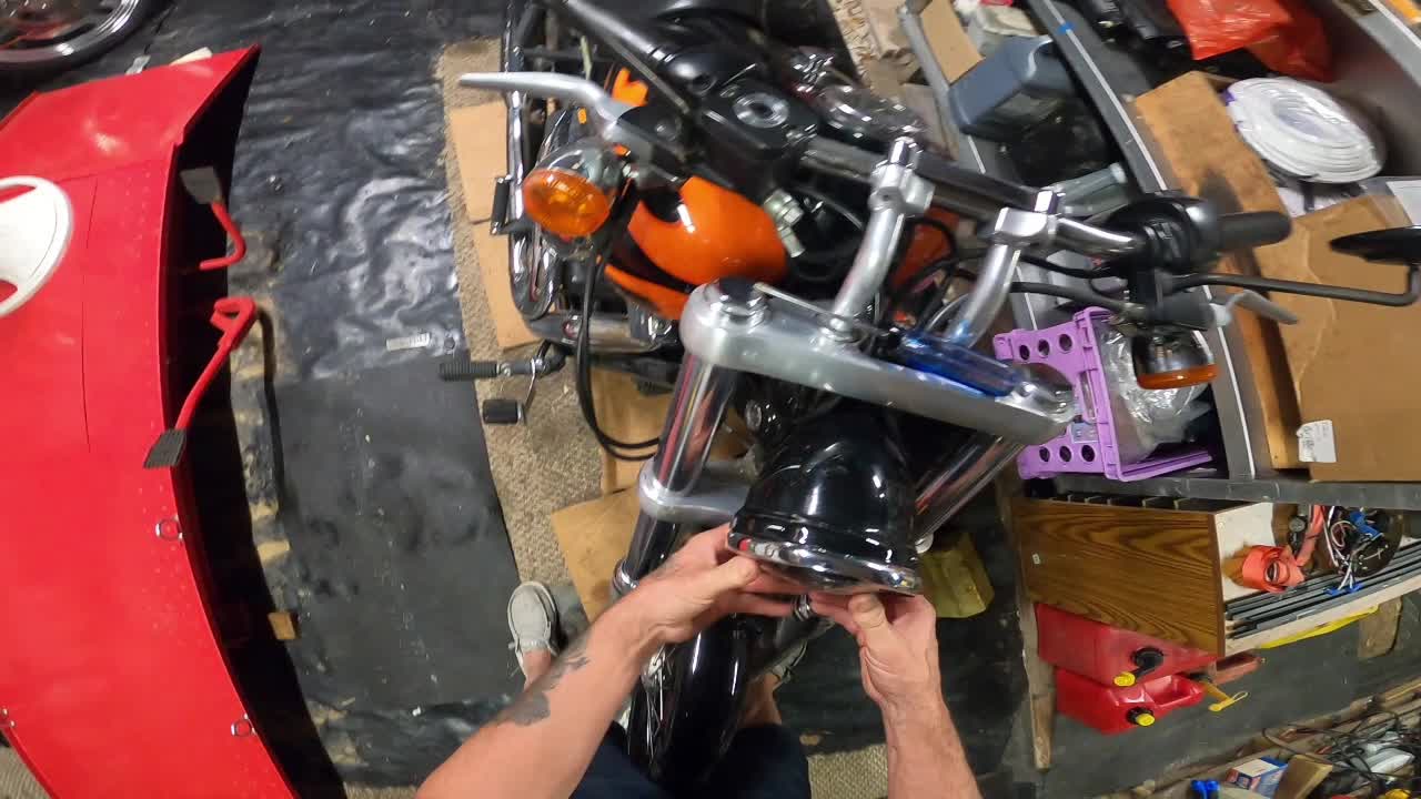 INSTALLING NEW HEAD LAMP ON HARLEY DYNA WIDE GLIDE