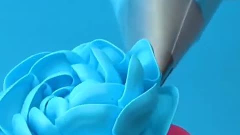 Stunning birthday cake decorating technique _♨️♨️ #shorts (5)