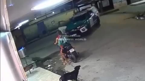 Instantly Karma "Robbery Fails"