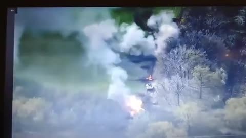 Russian Column Takes Devastating Hits From Ukrainian Artillery