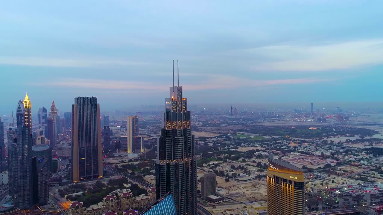 "Discover Dubai's Breathtaking Beauty: A Visual Journey Through Iconic Landscapes and Hidden Gems!"