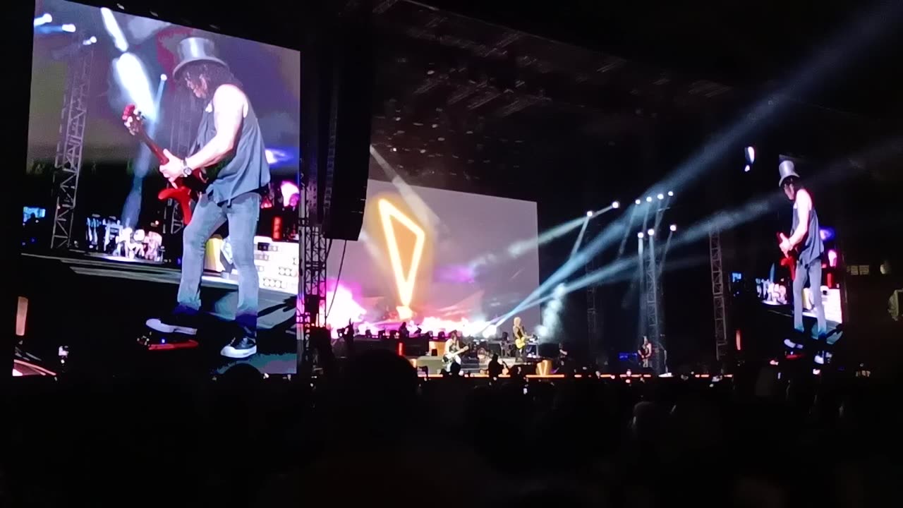 2023-07-22 Guns N' Roses - You Could Be Mine [OAKA Stadium]