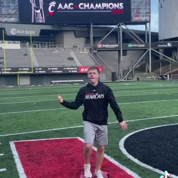 Cincinnati picks a fight with Alabama in the CFP