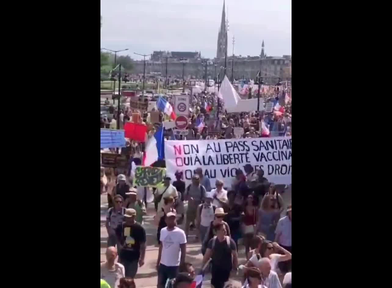 AUSTRALIA UNITED! Lock Downs And Anti V Protest/ Max Igan's Passionate Speech...