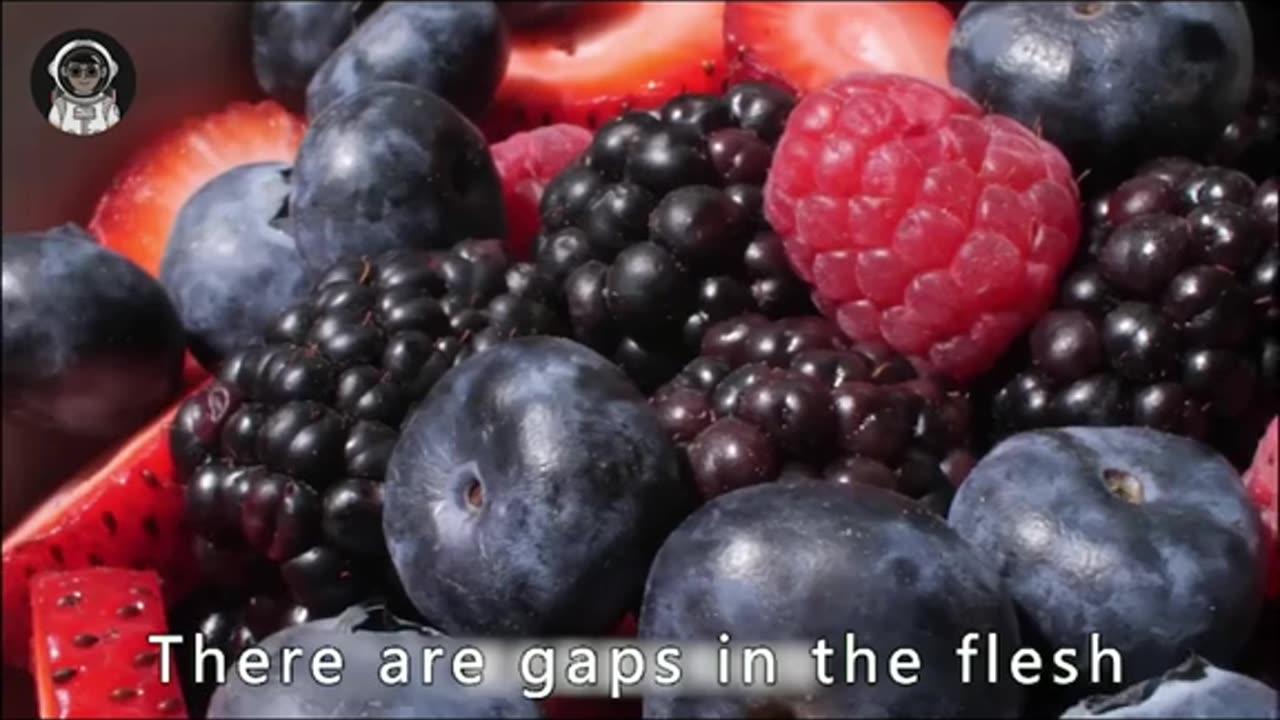 5 fruits with the most parasites,check out any that you like to eat.