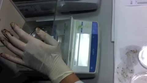 OECD 222 - Earthworm Reproduction Test_Cut