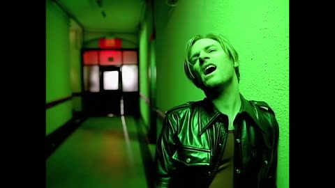 Bryan Adams - Let's Make A Night To Remember (Official Music Video)