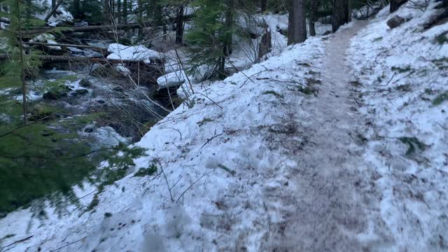 Alpine Winter Exploring – Tamanawas Falls – Mount Hood – Oregon – 4K