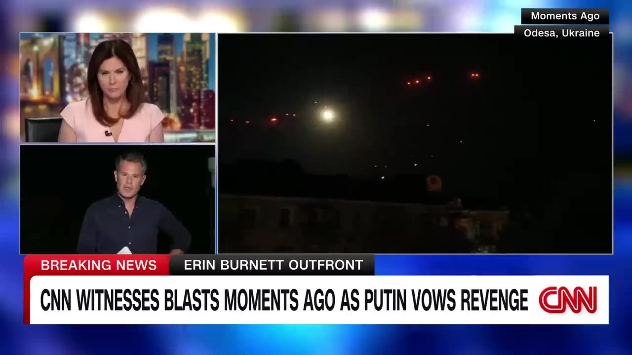 CNN team witnesses barrage of Ukrainian air defenses