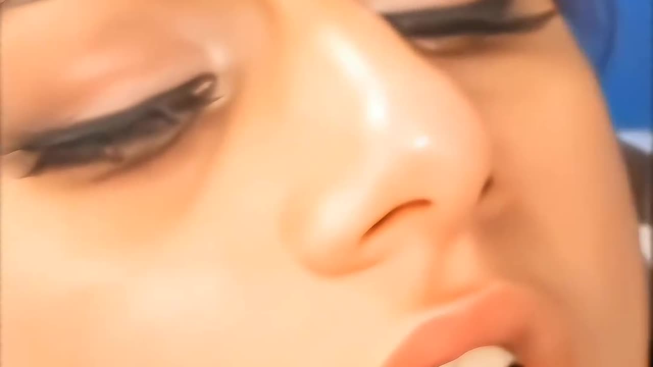 MiyaKhalifa
