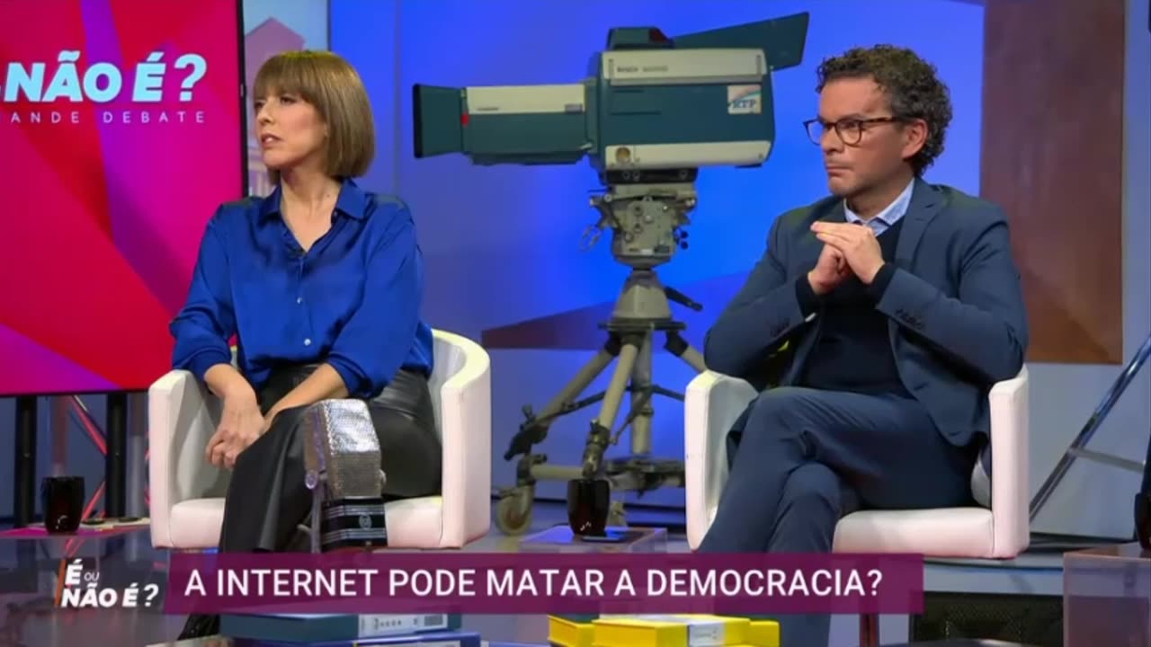 RTP: poder da internet em matar a democracia