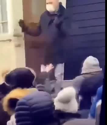 French Member of Parliament Stéphane Claireaux garbage thrown in his face vaccine passport