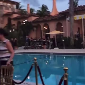 bennyjohnson Trump 🤣💀