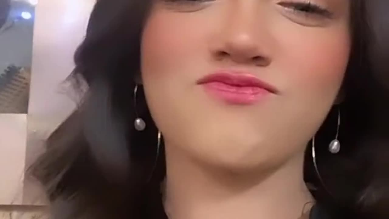 MISS COLOUMBIAN NEW VIDEO