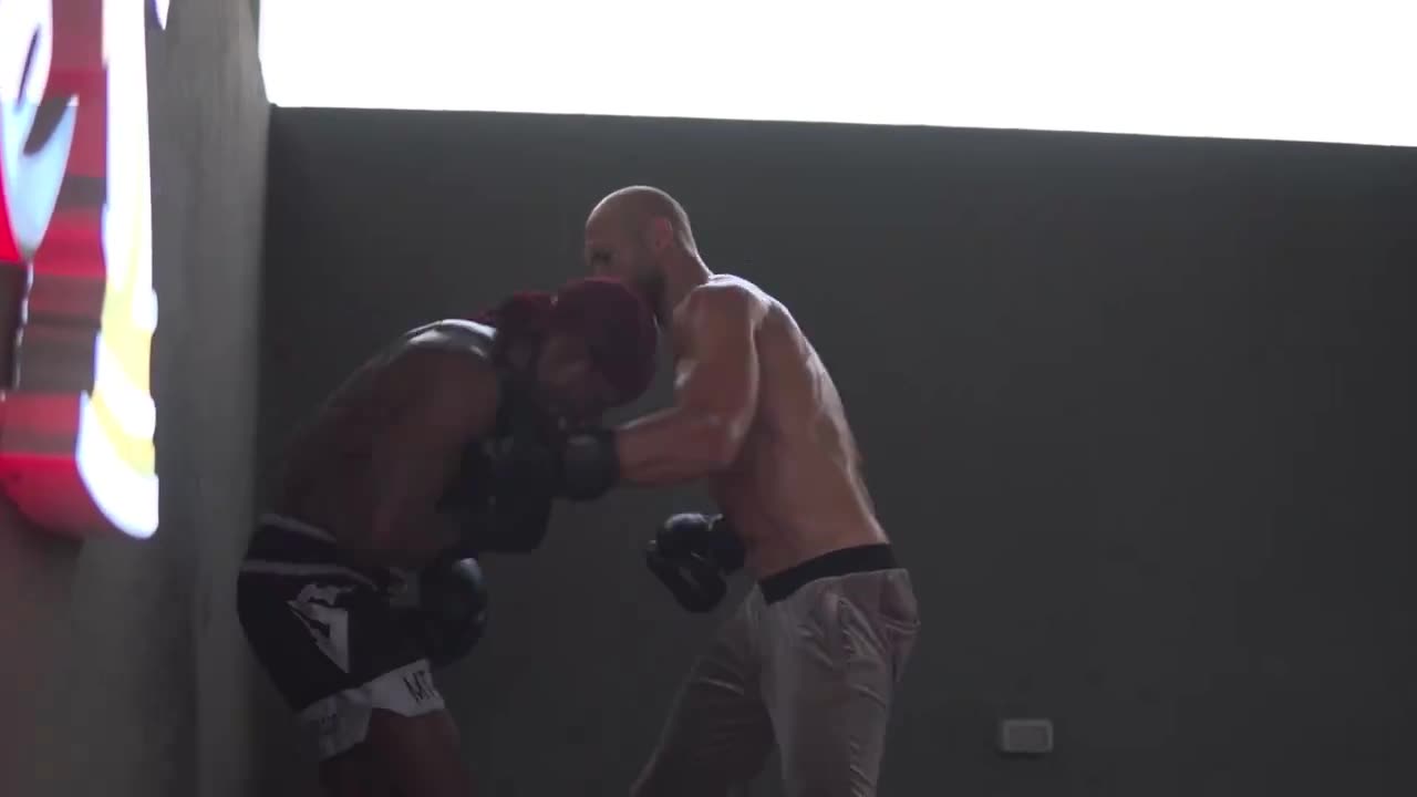 Andrew Tate Sparring A Boxer 27/06/2023 (FULL SESSION)