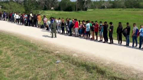 Border Crisis - Lining Up