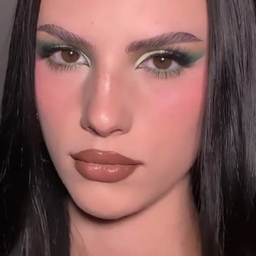 eyeshadow colors that compliment brown eyes!